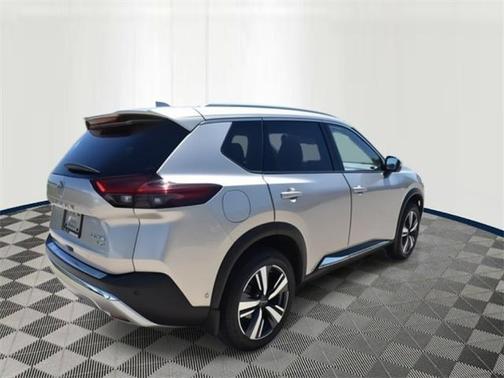 2022 Nissan Rogue Platinum
