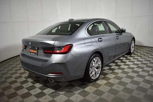 2025 BMW 330 i xDrive