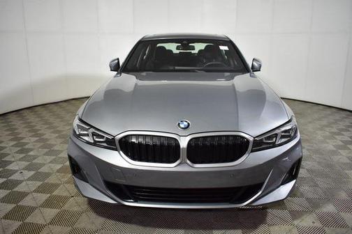 2025 BMW 330 i xDrive