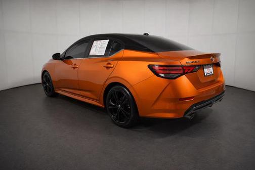 Monarch Orange/Super Black 2021 Nissan Sentra SR