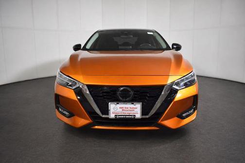 Monarch Orange/Super Black 2021 Nissan Sentra SR