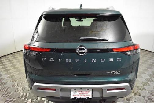 2022 Nissan Pathfinder Platinum 4WD