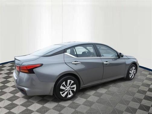 2023 Nissan Altima S FWD