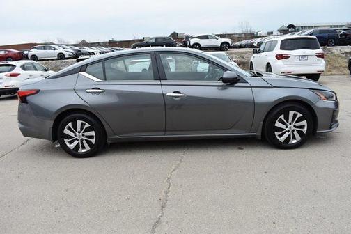 2023 Nissan Altima S FWD