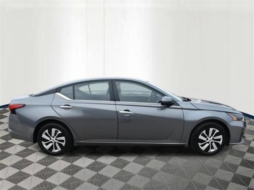 2023 Nissan Altima S FWD