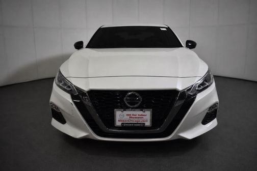 Pearl White Tricoat 2019 Nissan Altima 2.5 SR