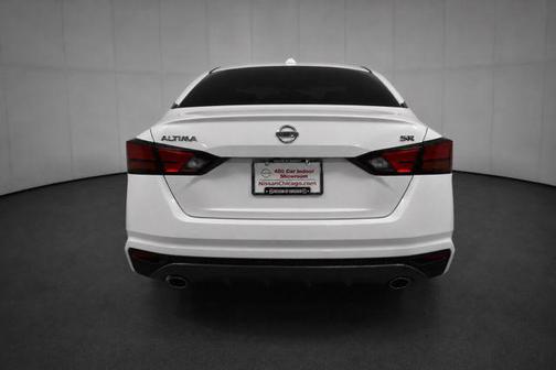 Pearl White Tricoat 2019 Nissan Altima 2.5 SR