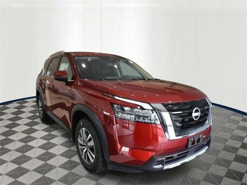 2025 Nissan Pathfinder SL 4WD