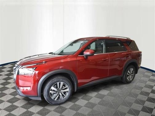 2025 Nissan Pathfinder SL 4WD