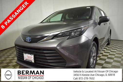 2024 Toyota Sienna LE