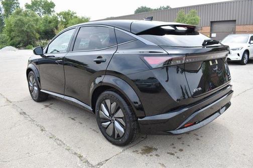2025 Nissan ARIYA EVOLVE+