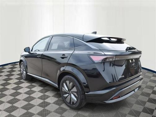 2025 Nissan ARIYA EVOLVE+