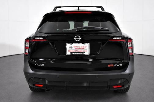 Super Black 2026 Nissan Kicks SR