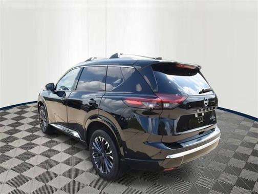 2025 Nissan Rogue Platinum