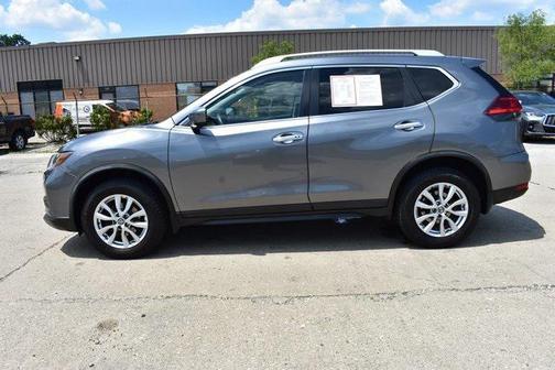 2017 Nissan Rogue SV