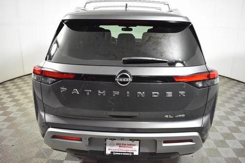 2022 Nissan Pathfinder SL 4WD