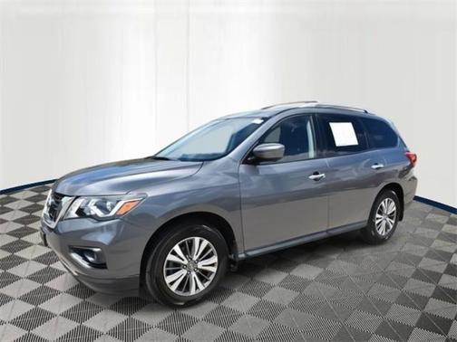 2018 Nissan Pathfinder SL