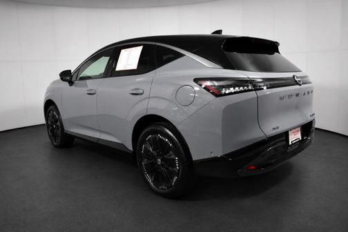 Boulder Gray Pearl/Super Black 2025 Nissan Murano Platinum
