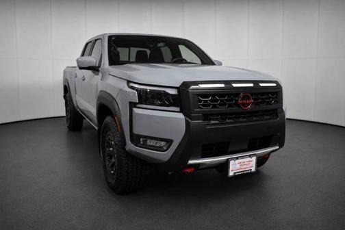 Boulder Gray Pearl 2026 Nissan Frontier PRO-4X