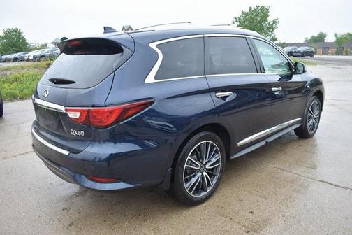 2016 INFINITI QX60 Base
