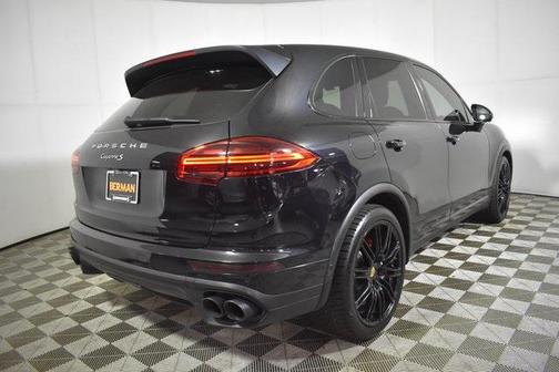 2016 Porsche Cayenne Cayenne