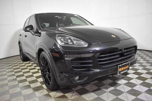 2016 Porsche Cayenne Cayenne
