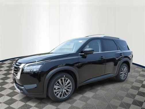 2025 Nissan Pathfinder SL 4WD