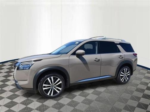 2025 Nissan Pathfinder Platinum 4WD