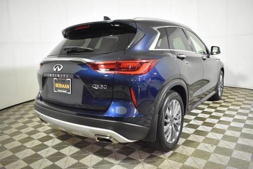 2023 INFINITI QX50 LUXE AWD