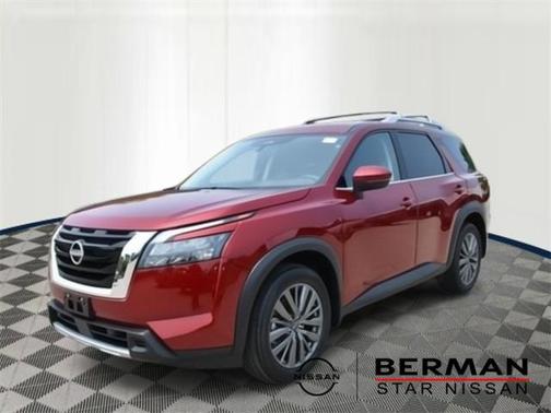 2025 Nissan Pathfinder SL 4WD