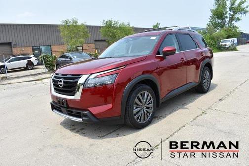 2025 Nissan Pathfinder SL 4WD