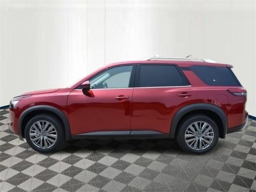 2025 Nissan Pathfinder SL 4WD