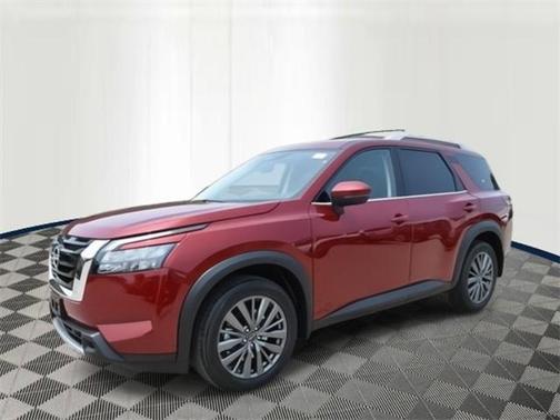 2025 Nissan Pathfinder SL 4WD