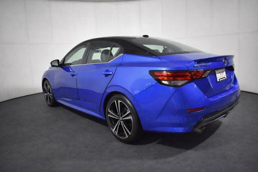 Electric Blue Metallic/Super Black 2023 Nissan Sentra SR
