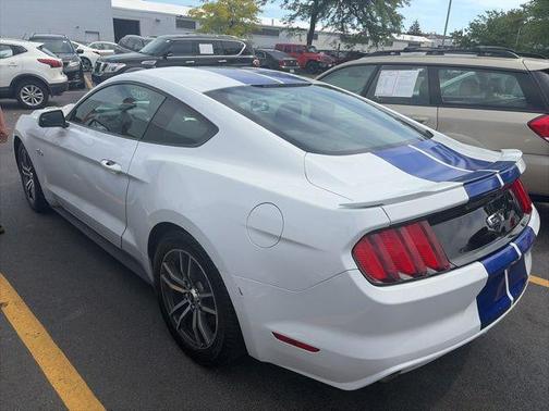 Oxford White 2017 Ford Mustang GT