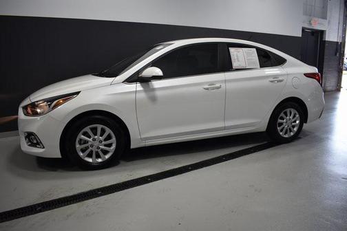 2022 Hyundai Accent SEL