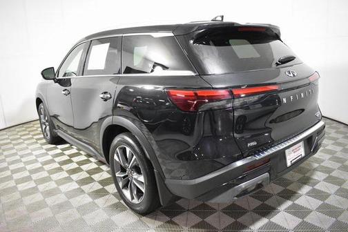 2022 INFINITI QX60 Luxe