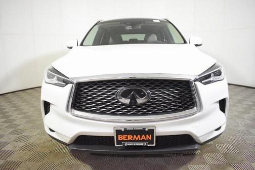 2023 INFINITI QX50 LUXE AWD