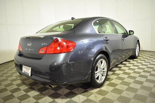 2010 INFINITI G37x Base