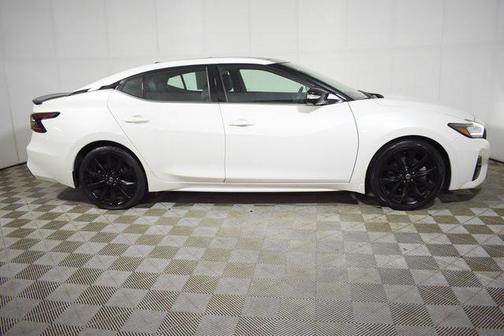 2022 Nissan Maxima SR Xtronic CVT