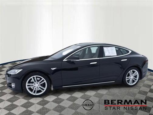 2016 Tesla Model S 90D
