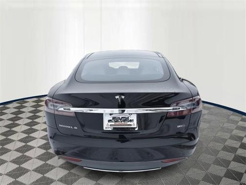 2016 Tesla Model S 90D