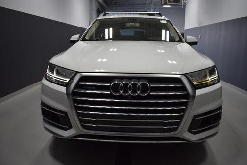 2017 Audi Q7 3.0T Prestige