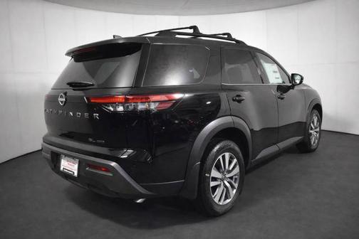 Super Black 2026 Nissan Pathfinder SL