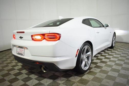 2021 Chevrolet Camaro RWD Coupe LT1