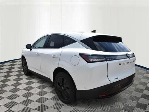 2025 Nissan Murano SV
