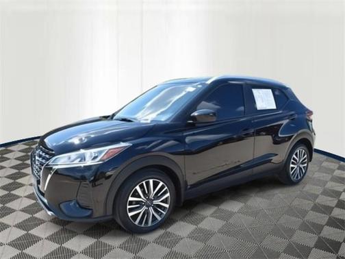 2023 Nissan Kicks SV