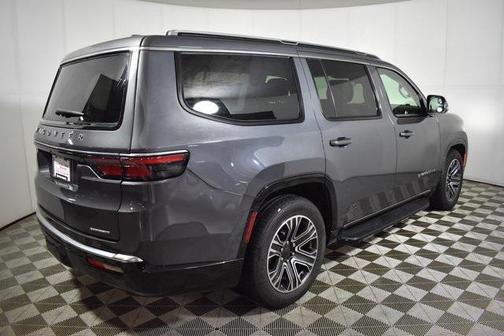 2022 Jeep Wagoneer Series III 4x4