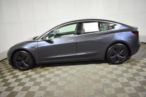 2019 Tesla Model 3 Mid Range