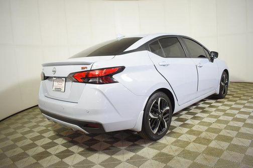 2024 Nissan Versa 1.6 S